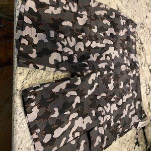 2xist cargo shorts NEW with tags